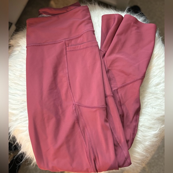 Victoria’s Secret Sport Total Knockout Leggings - Picture 2 of 4